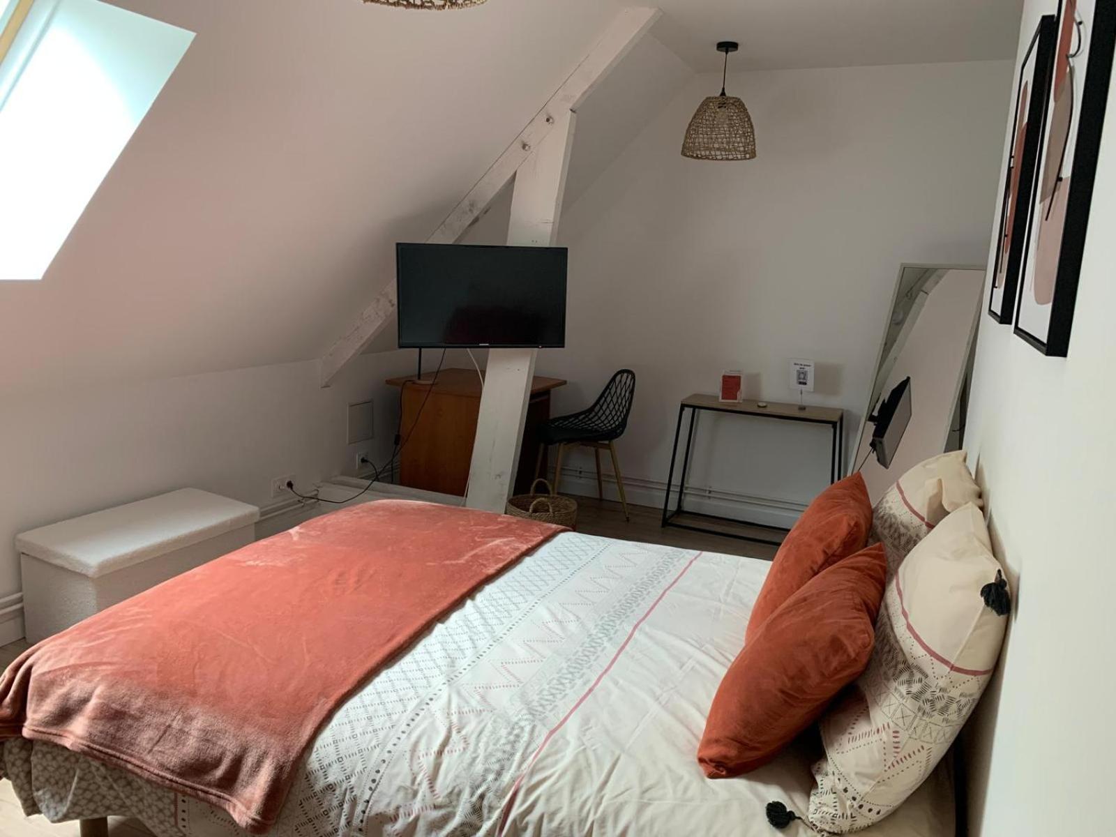 Les 3 Chambres De Christelle & Gilbert Margon  Exterior foto